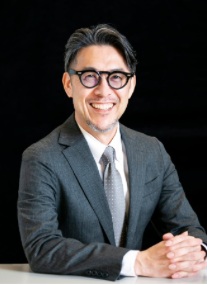 小泉 篤史